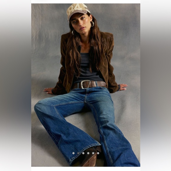 Free People NWOT West Coast Relaxed Flare Jeans Size 28 in Humble - Picture 2 of 13
